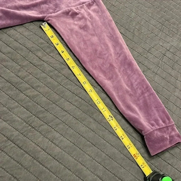 Soft Velour hoodie - Picture 6 of 9